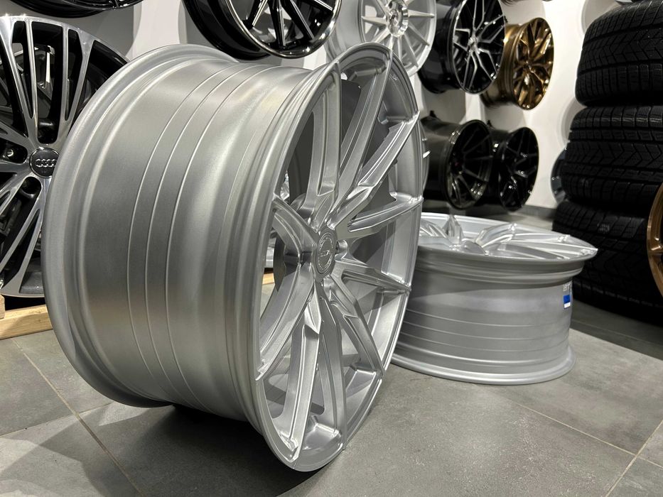 Oryginalne felgi YOTA YP4 20 5x112 9" ET25 + 10" ET35 BMW G30 G31