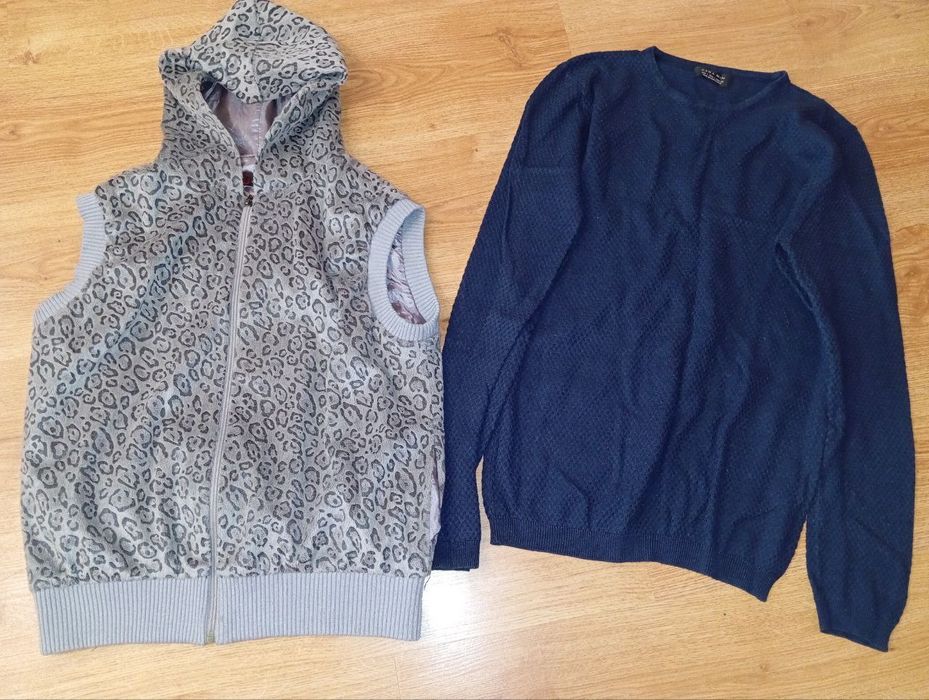 Віддам жіночий одяг.