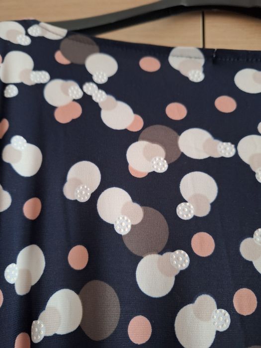 Sukienka, wzór w koła