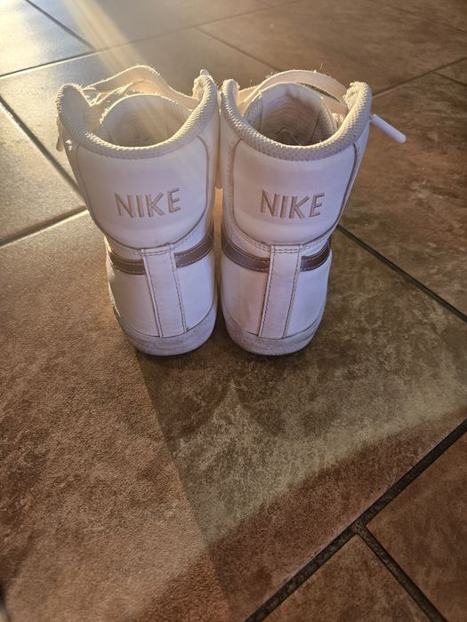 Nike blazer 35.5