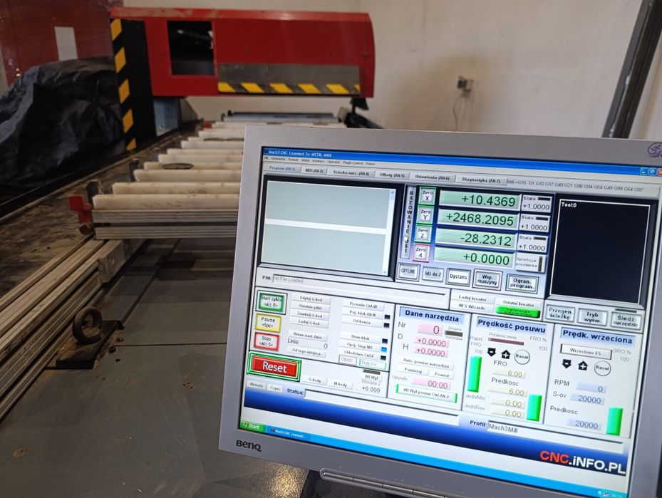 Maszyna -Frezarka CNC firmy EMCO.  DC 70