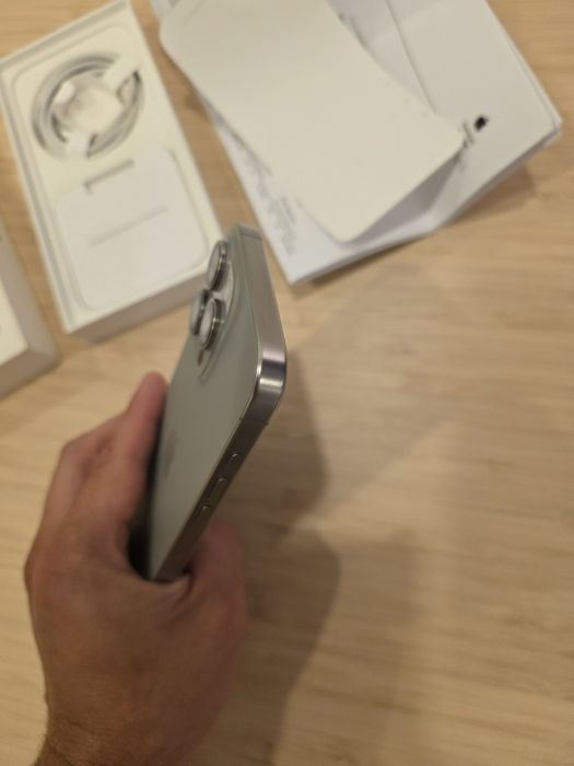 iPhone 15 Pro Max 256gb titânio com Garantia e embalagem original