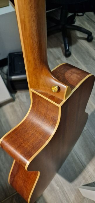 Gitara Luna HEN 02 NYL