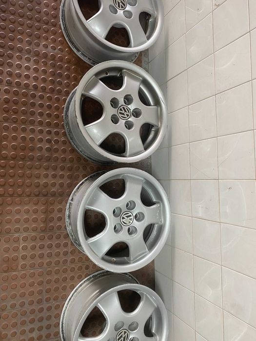 Jantes 15 " 7J x 15 H2