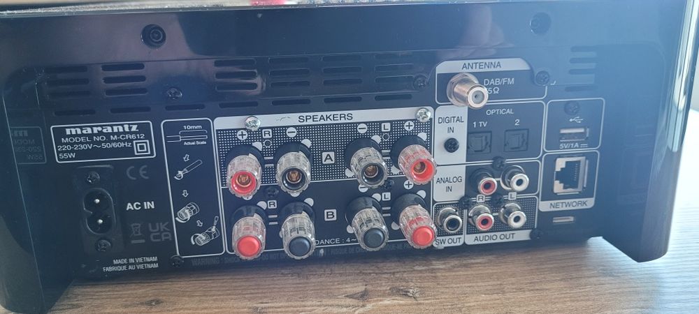 Marantz M-CR612 Melody X Amplituner stereo CD z HEOS i Wi-Fi