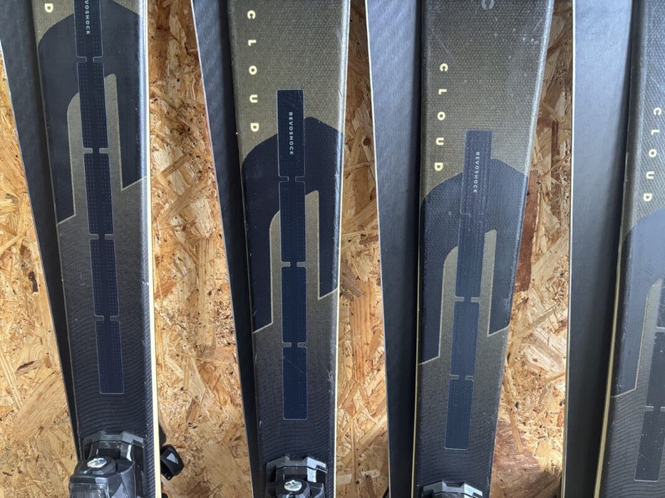 Atomic Cloud C9 Revoshock 2025