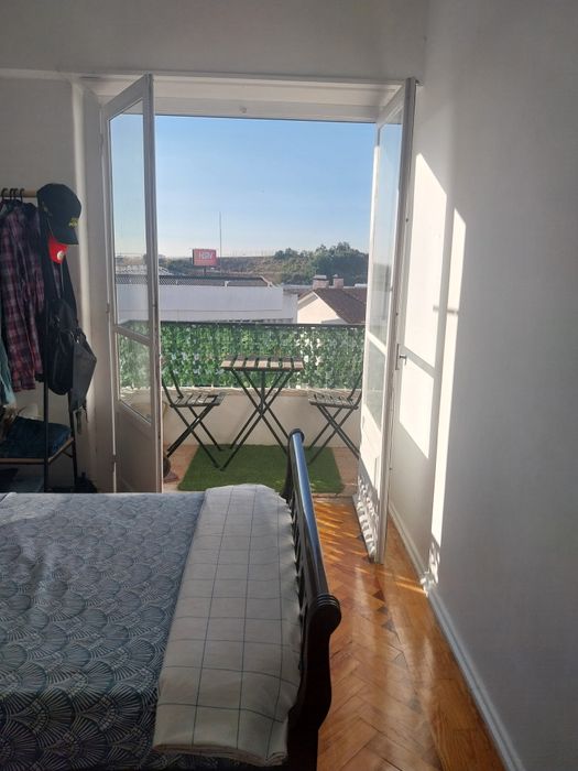 Quarto em Camarate