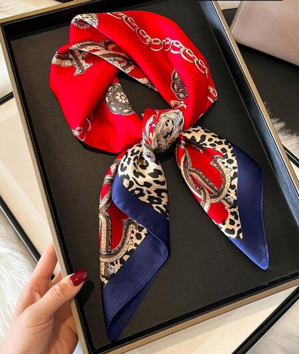 Apaszka Damska chustka elegancka wzorzysta