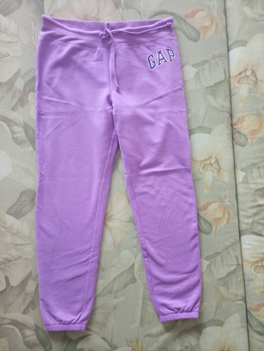 Штани жіночі gap