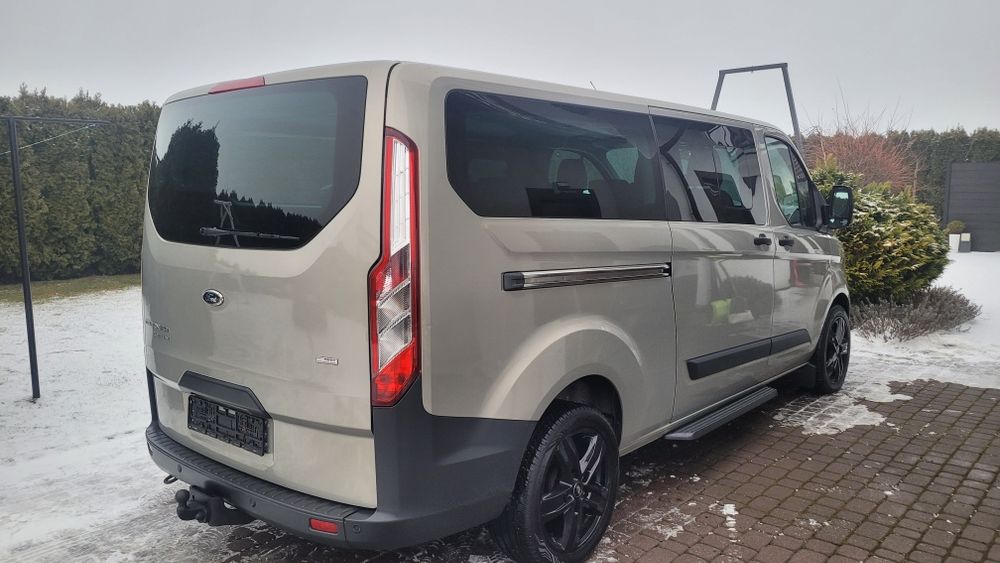 Turneo Custom Long 9 osobowy