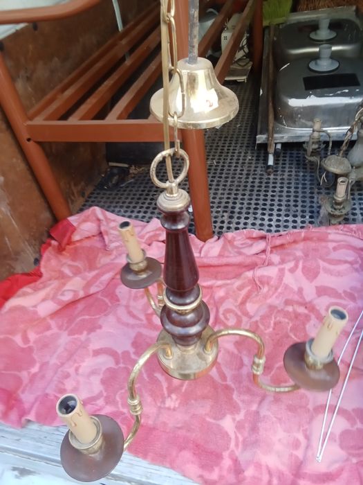 Vendo para desocupar espaço