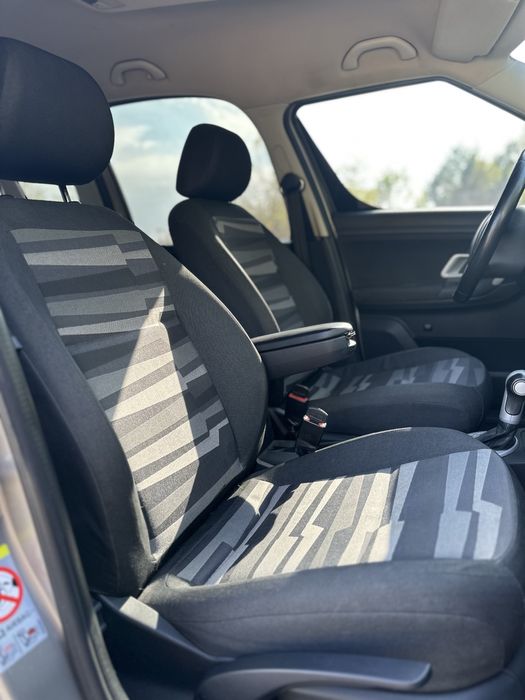 Skoda Roomster 1.6 газ/бензин