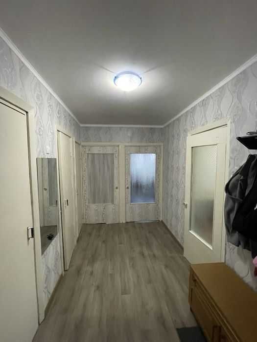 ПРОДАМ 2 кім. квартиру! СУПЕР - ЛОКАЦІЯ - Зарічанська! • ID 3318