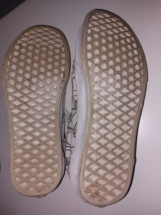 Buty Vans białe w kwiaty r 36.5