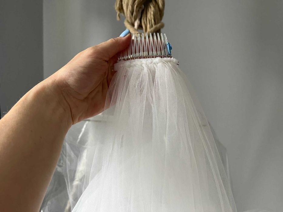 Suknia ślubna welon