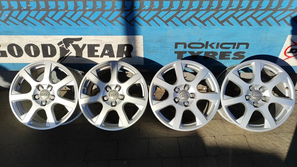 Оригінальні диски Audi 5*112 R17 5/112 17 ET - 39