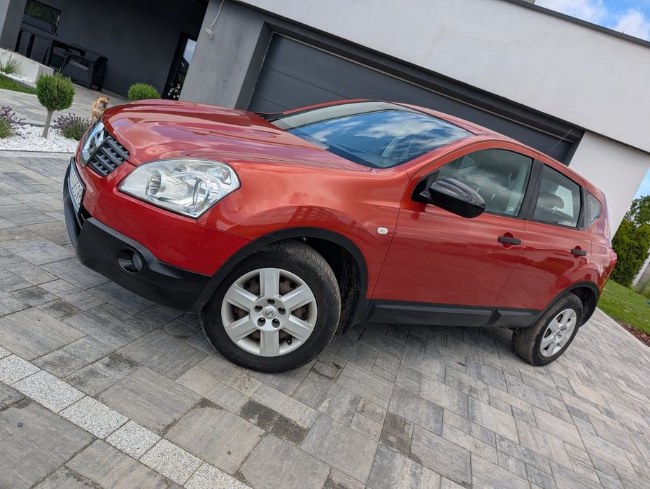 Nissan Qashqai 1.6 benzynka 1 właściciel , salon pl