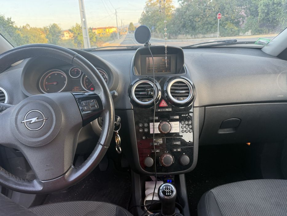 Opel corsa 1.3 cdti