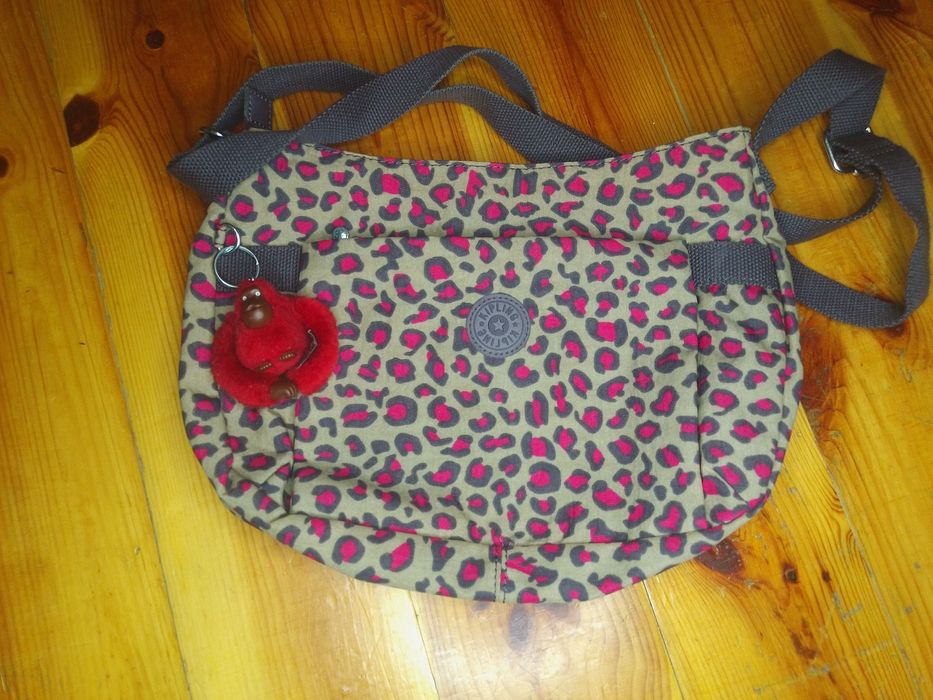 Kipling сумка через плече.