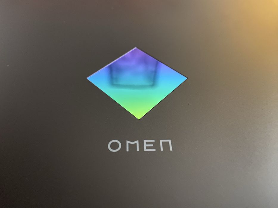 Praktycznie NIEUŻYWANY gaming Laptop HP OMEN 17 cali RTX 3070 INTEL i7