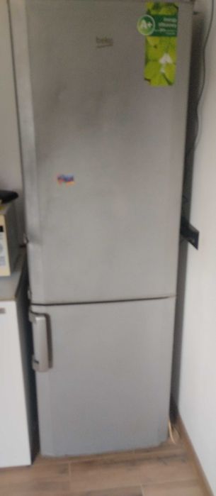 Холодильник beko терміново