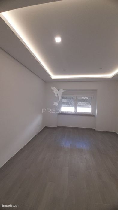 Totalmente remodelado T3 no Centro de Laranjeiro — Laranjeiro E Feijó, Setúbal