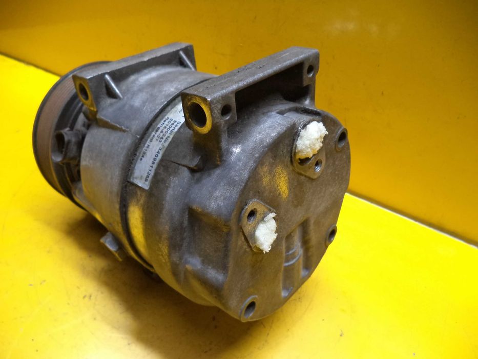 Компрессор кондиционера Opel Vivaro Movano Renault Trafic Master  7 ПК