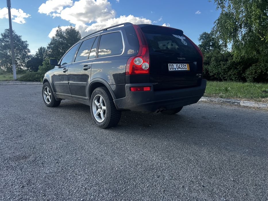 Volvo xc90 для військового