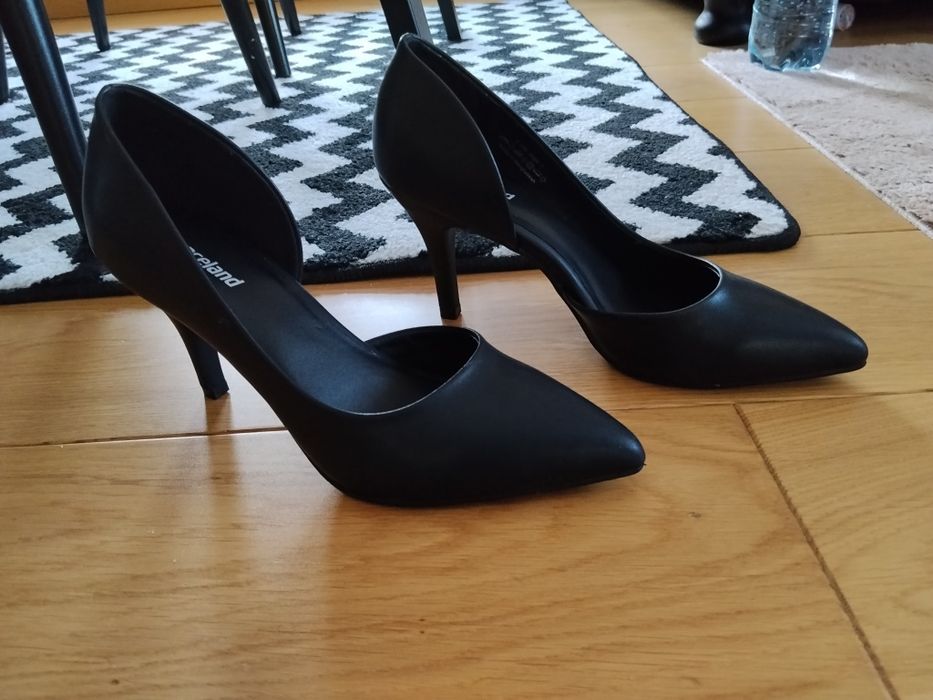 Nowe szpilki rozmiar 39