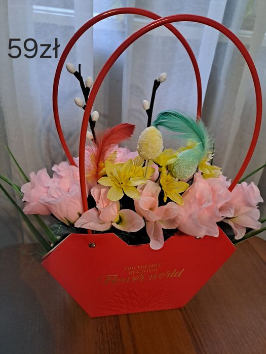 Kompozycje kwiatowe, flower boxy