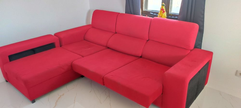 Sofá chaise lounge vermelho