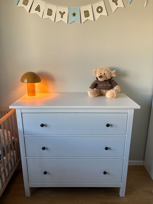 Komoda biała HEMNES
