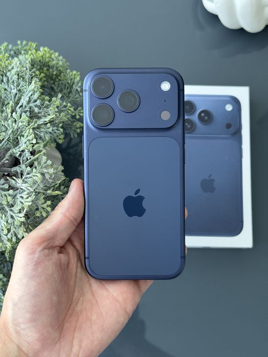 iPhone 17 Pro 256gb Deep Blue Neverlock АКБ 100% Айфон фізсім гарантія