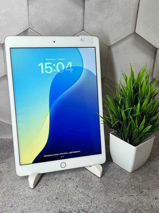 Планшет iPad 8 128gb wifi silver