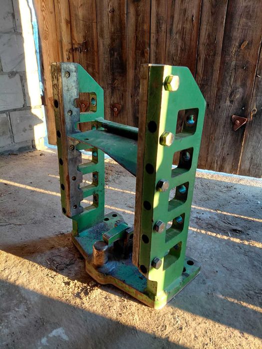 Szyna do zaczepu John Deere, zaczep hitch