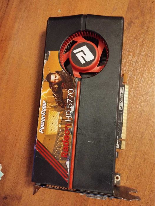 amd Radeon HD 5770 1 gb ddr5