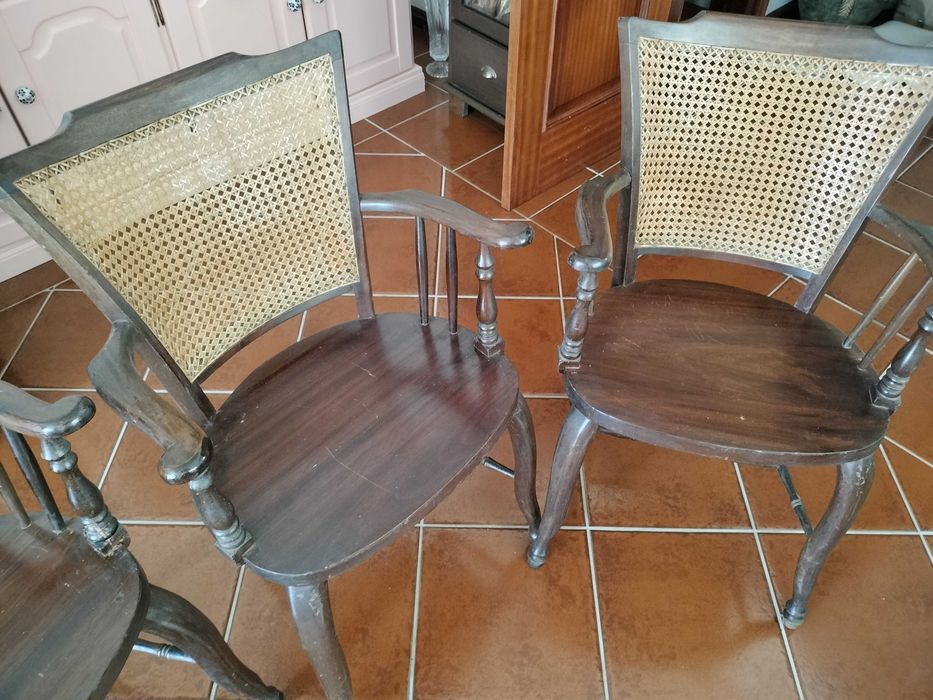 6 cadeiras madeira com encosto em palhinha