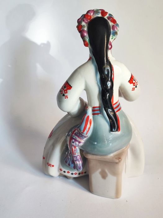 Porcelanowa figurka ZSSR Połonne