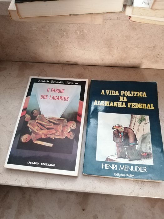 Vários livros, vários autores