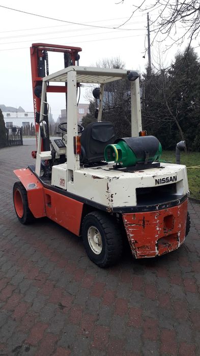 NISSAN wozek widlowy blizniaki pozycjoner scisk toyota podwojne kola