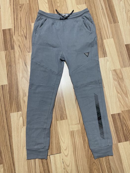 Спортивні штани reserved 10-12р