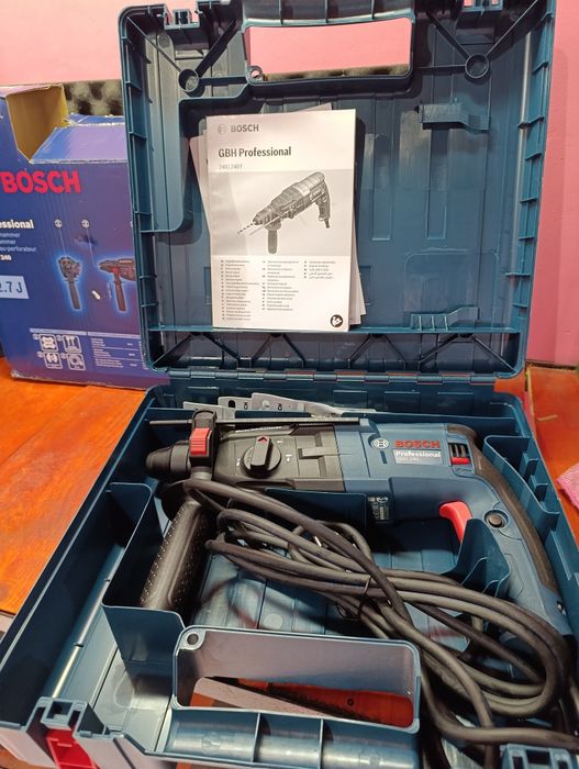 Новий.Перфоратор Bosch GHB 240