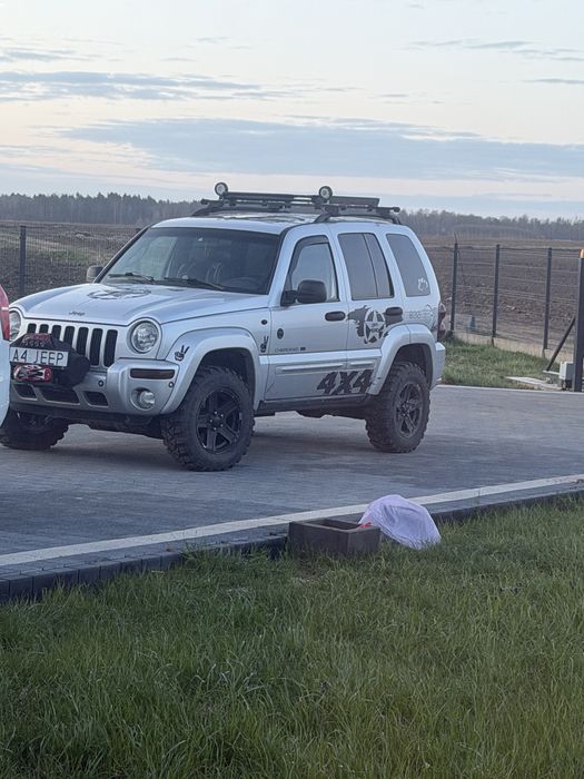 Jeep Cherokee KJ Librety KJ limited