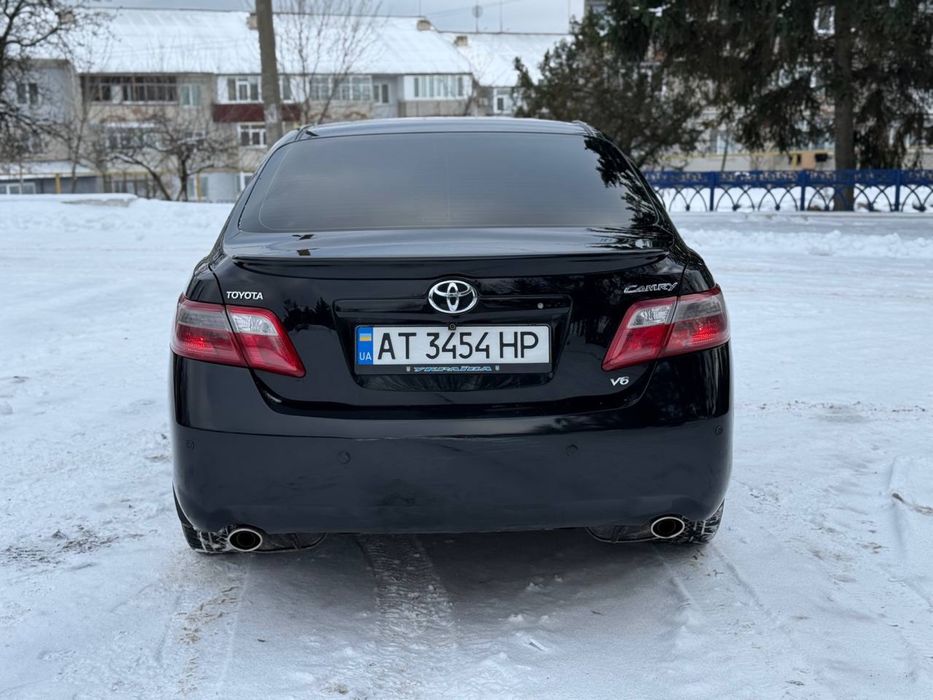 Продам TOYOTA Camry