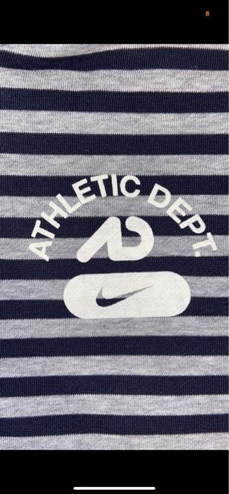 szaro-czarna bluza nike