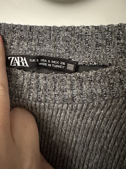 Szary prążkowany krótki sweter Zara 36 s / crop top