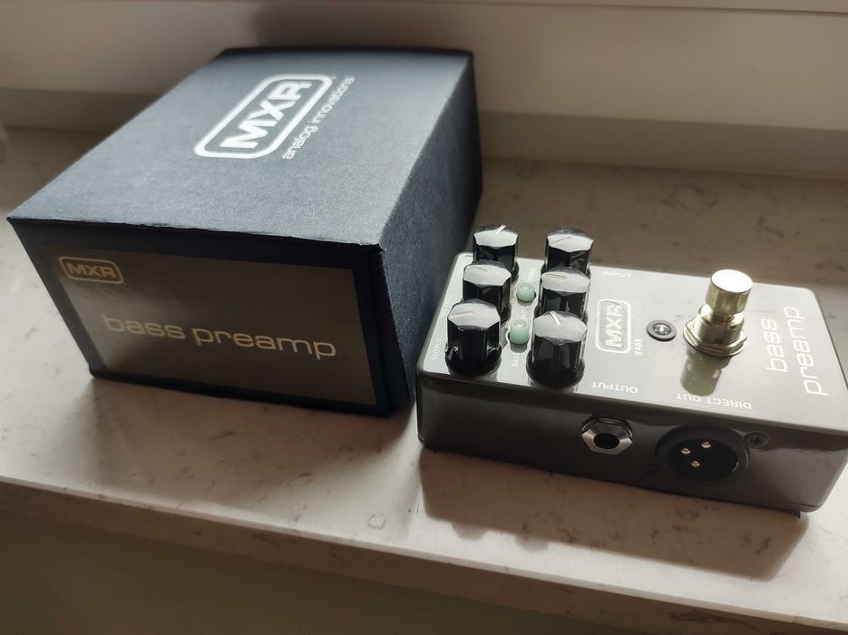 Preamp basowy MXR M81