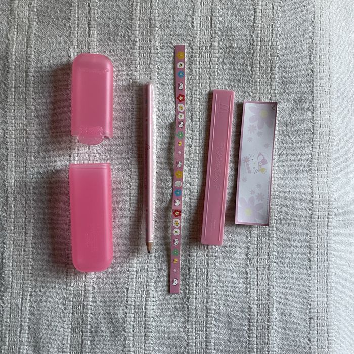 Material Escolar Hello Kitty 2007 (McDonald's)