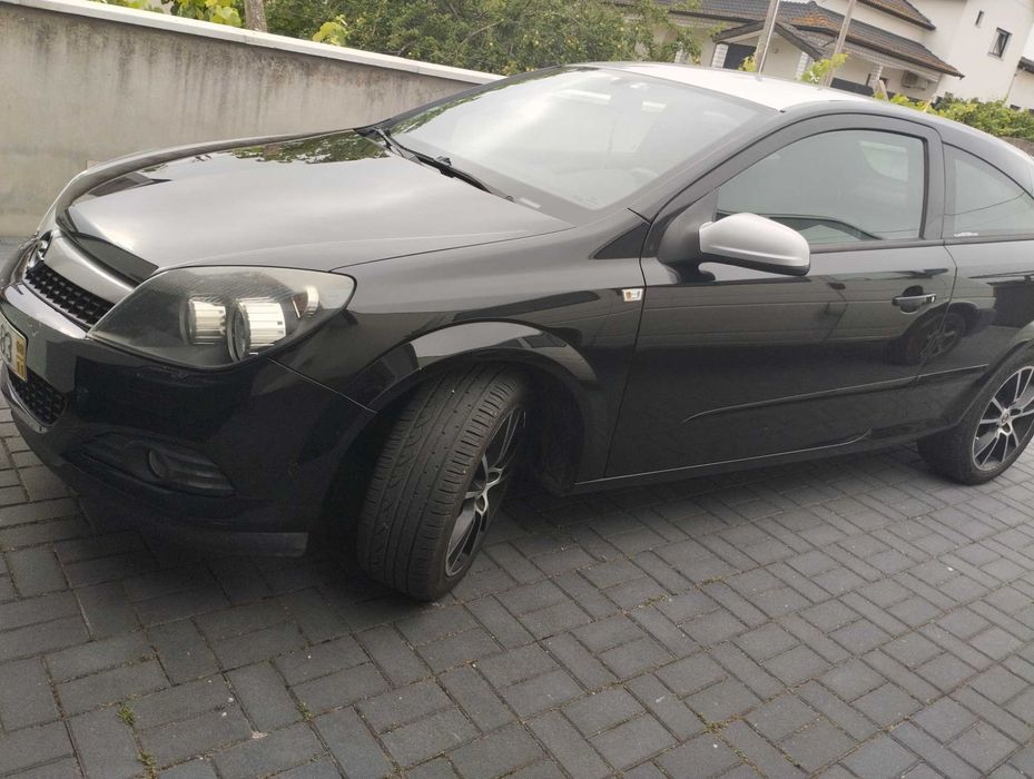 Opel astra gtc  1.7