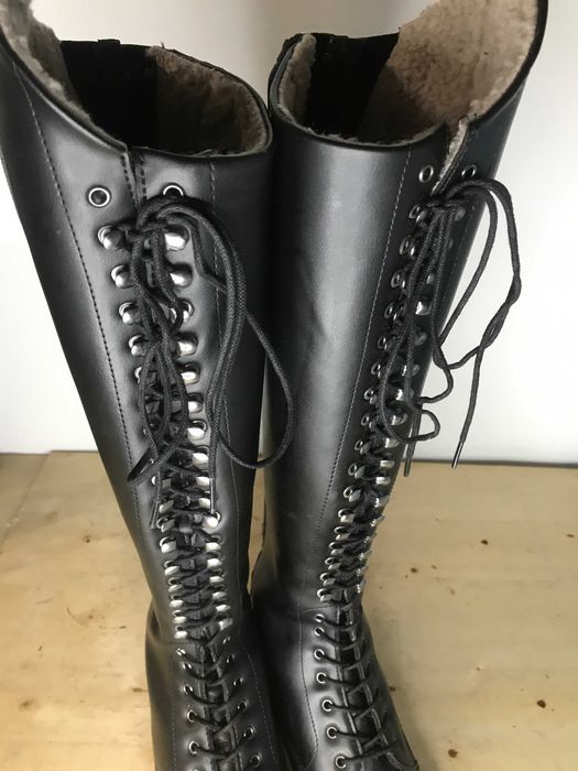 450.39. Ocieplane oficerki Steeds Cut r 39 Slim, łydka 33 cm +/-